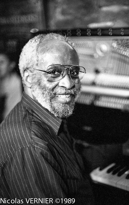 Junior Mance